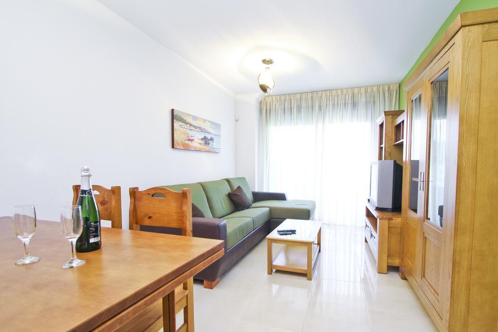 J Tramuntana Planet Costa Dorada Lejlighed Salou Værelse billede