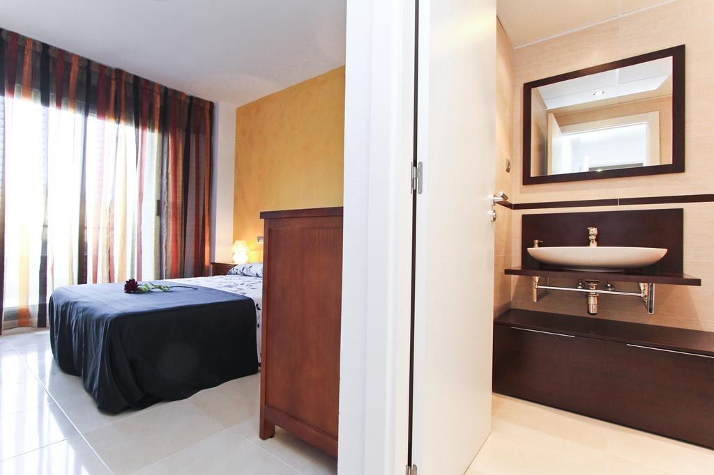 J Tramuntana Planet Costa Dorada Lejlighed Salou Værelse billede
